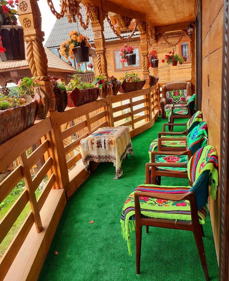 Pensiunea Rustic Oncesti Luaran gambar